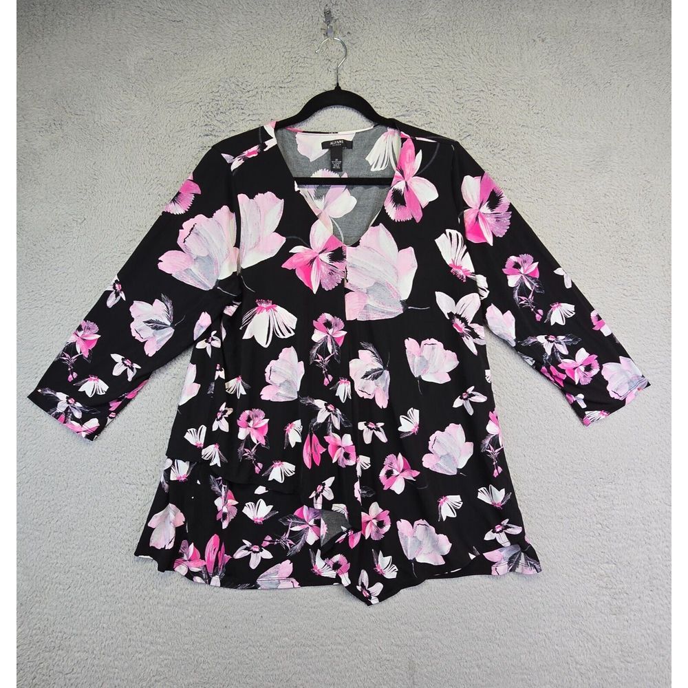 Alfani Floral Top Womens Plus Size 1X Black V‎ Neck Floral Whimsigoth Asymmetric